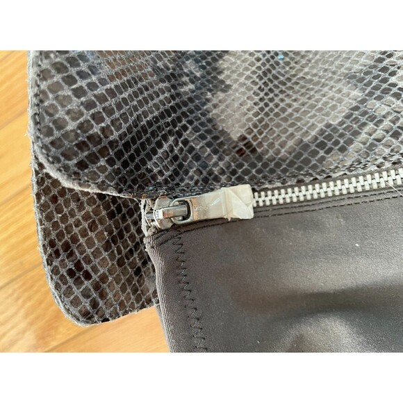 Michael Kors Boots Womens 6.5 M Zip Riding Boot Grey Snake Pattern Leather - Picture 6 of 8